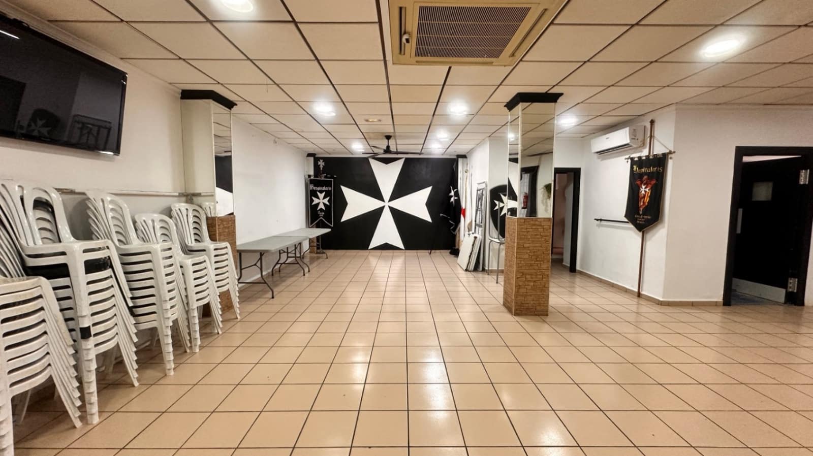 4 bedroom Townhouse for sale in Denia - € 709,000 (Ref: 9618437)