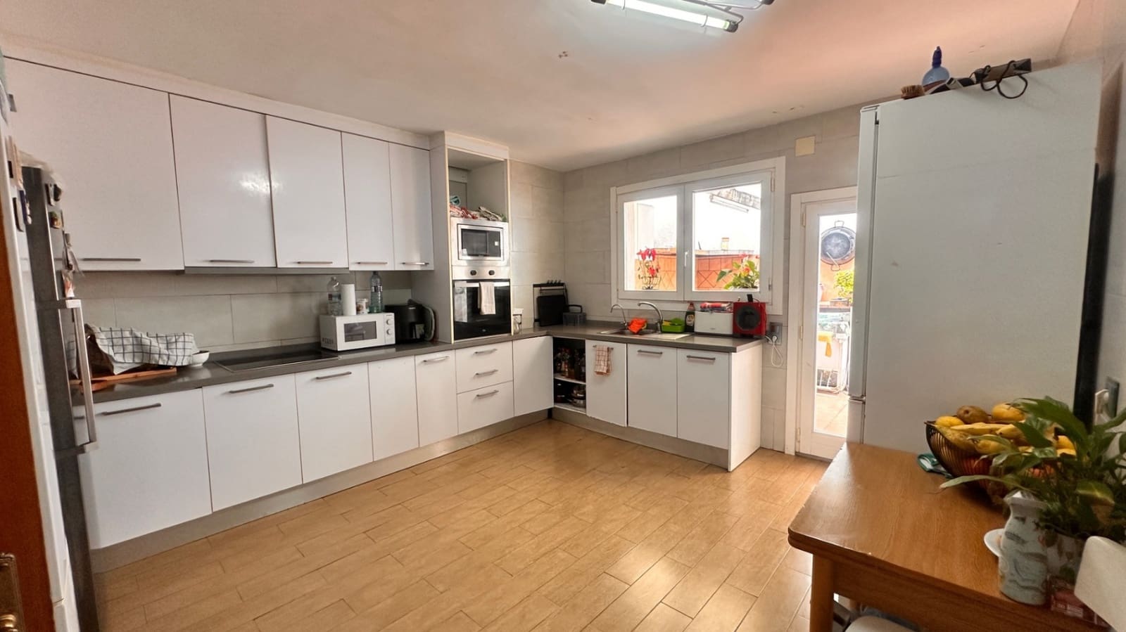 4 bedroom Townhouse for sale in Denia - € 709,000 (Ref: 9618437)