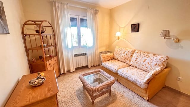 3 sovrum Villa att hyra i Denia med pool garage - 2 000 € (Ref: 9618438)