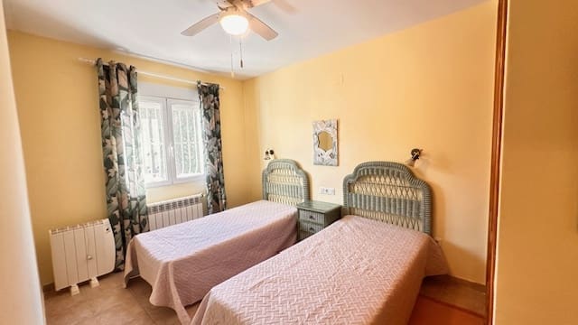 3 sovrum Villa att hyra i Denia med pool garage - 2 000 € (Ref: 9618438)