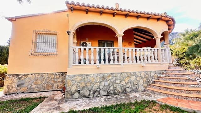 3 sovrum Villa att hyra i Denia med pool garage - 2 000 € (Ref: 9618438)