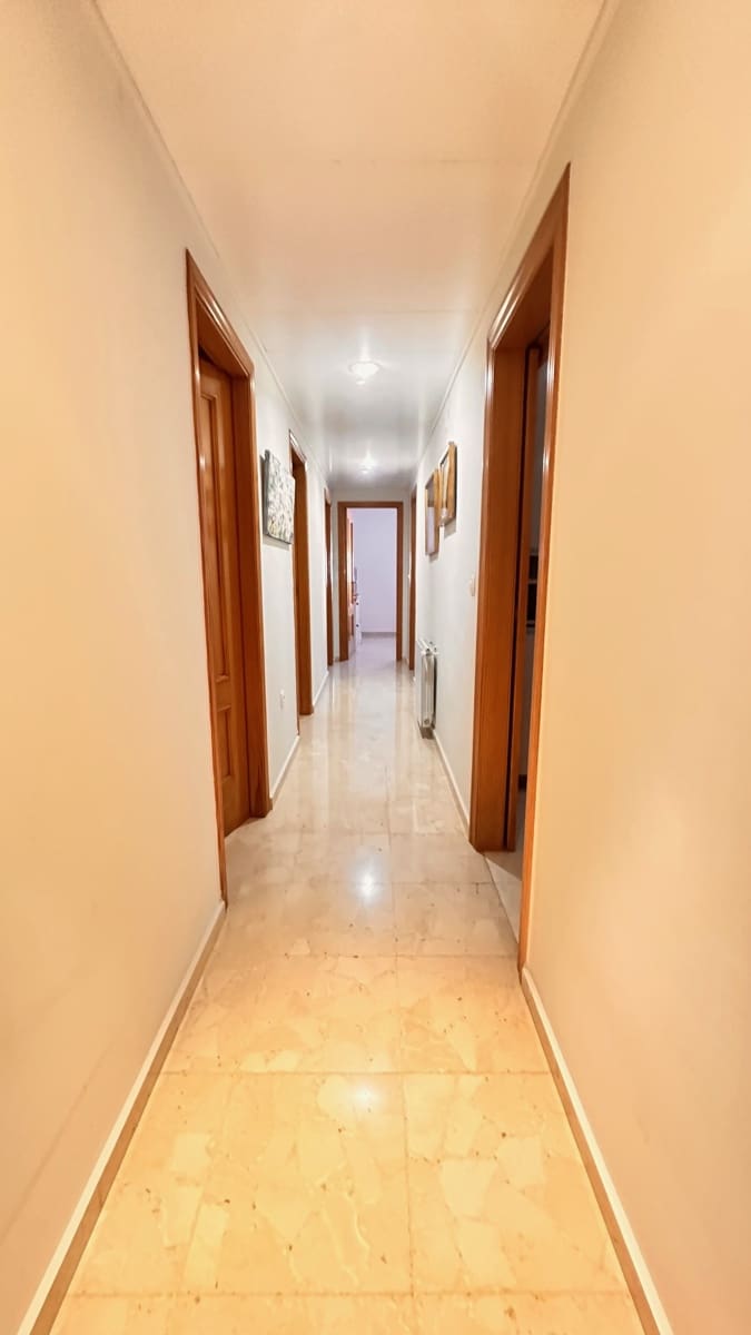 3 Zimmer Wohnung zu verkaufen in Denia mit Garage - 299.000 € (Ref: 9626979)