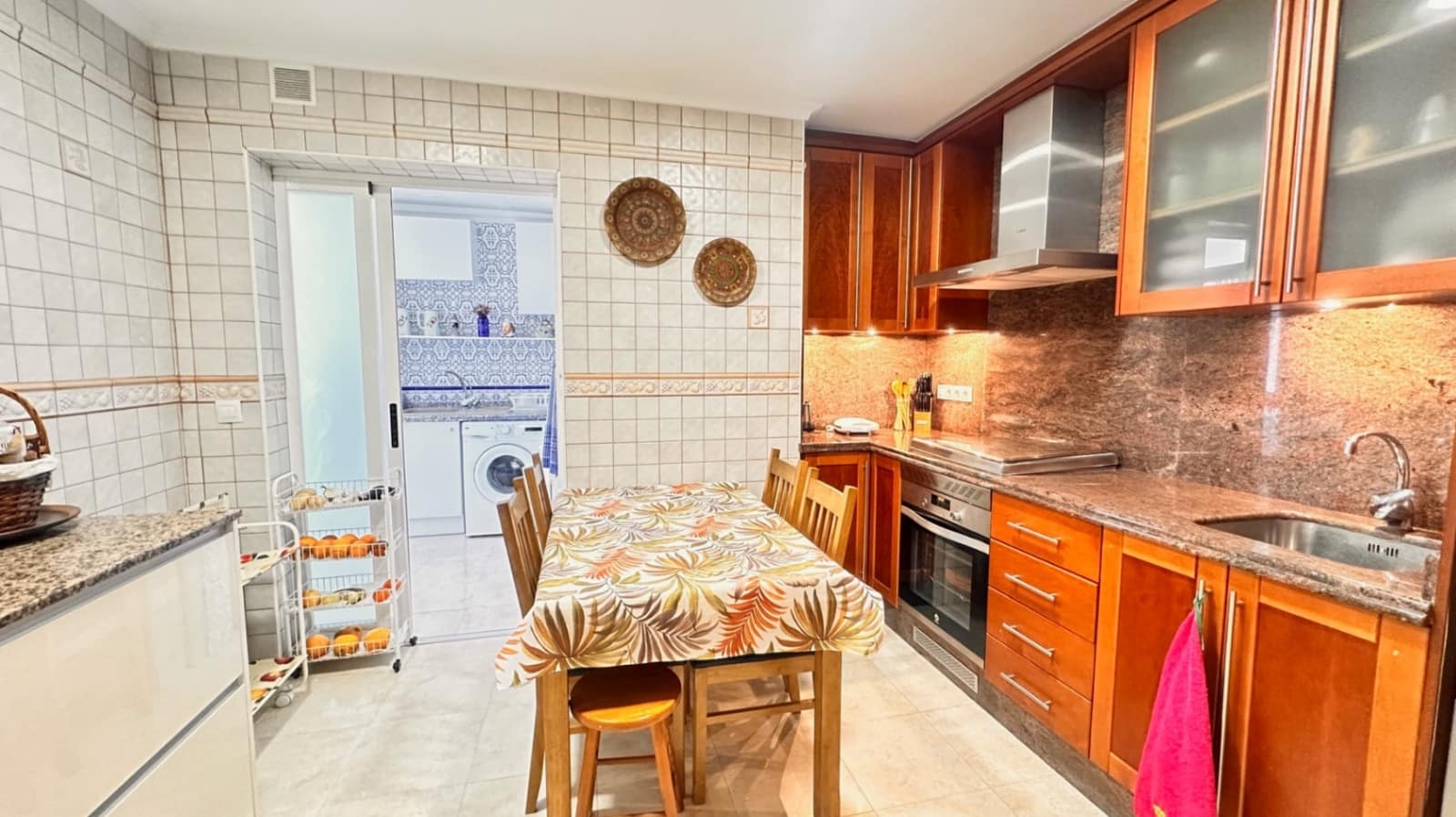 3 Zimmer Wohnung zu verkaufen in Denia mit Garage - 299.000 € (Ref: 9626979)