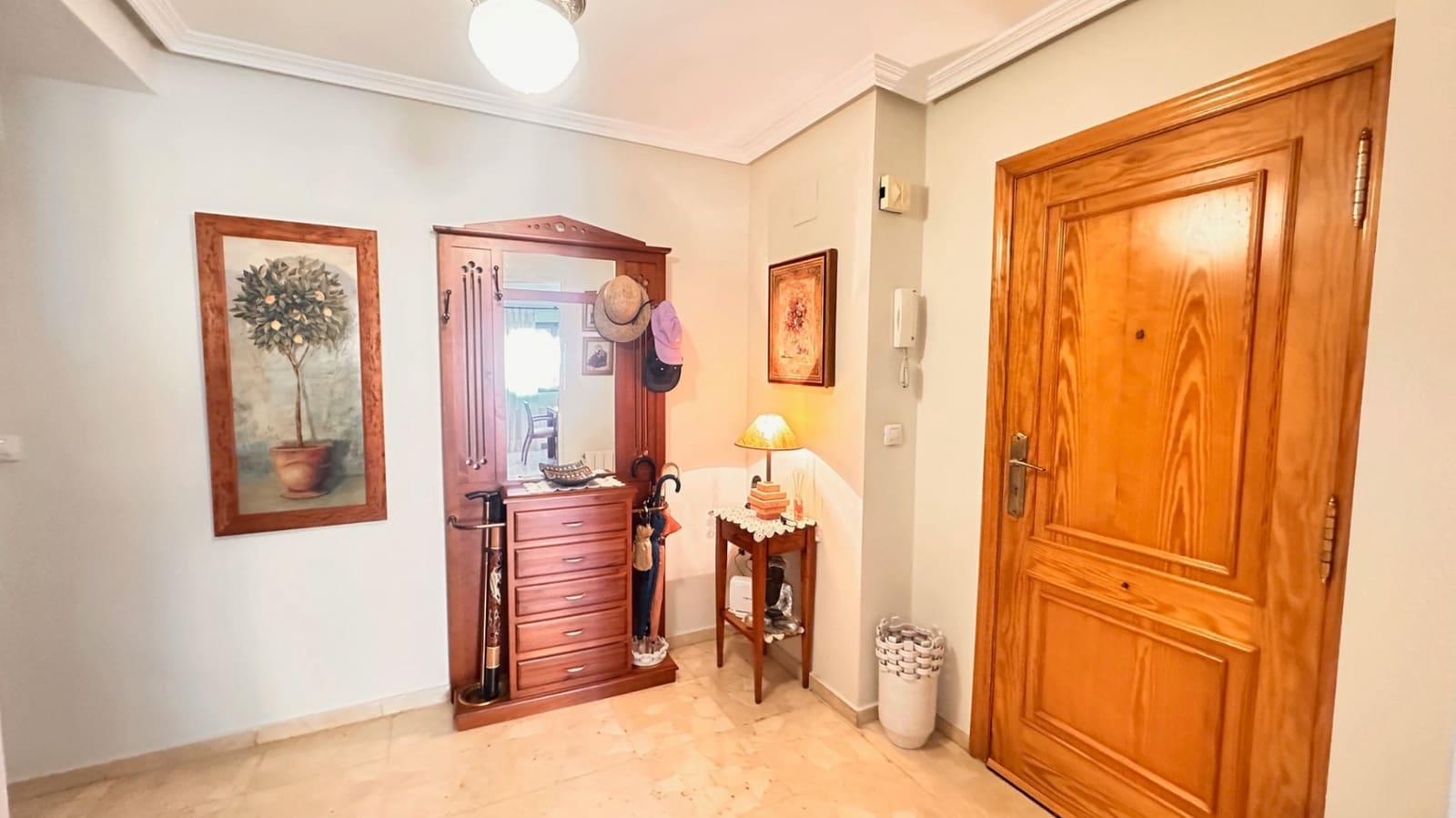 3 Zimmer Wohnung zu verkaufen in Denia mit Garage - 299.000 € (Ref: 9626979)