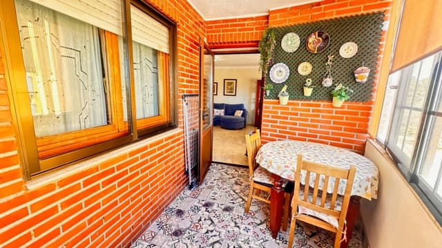 3 Zimmer Wohnung zu verkaufen in Centro Urbano, Dénia mit Garage - 299.000 € (Ref: 9626979)