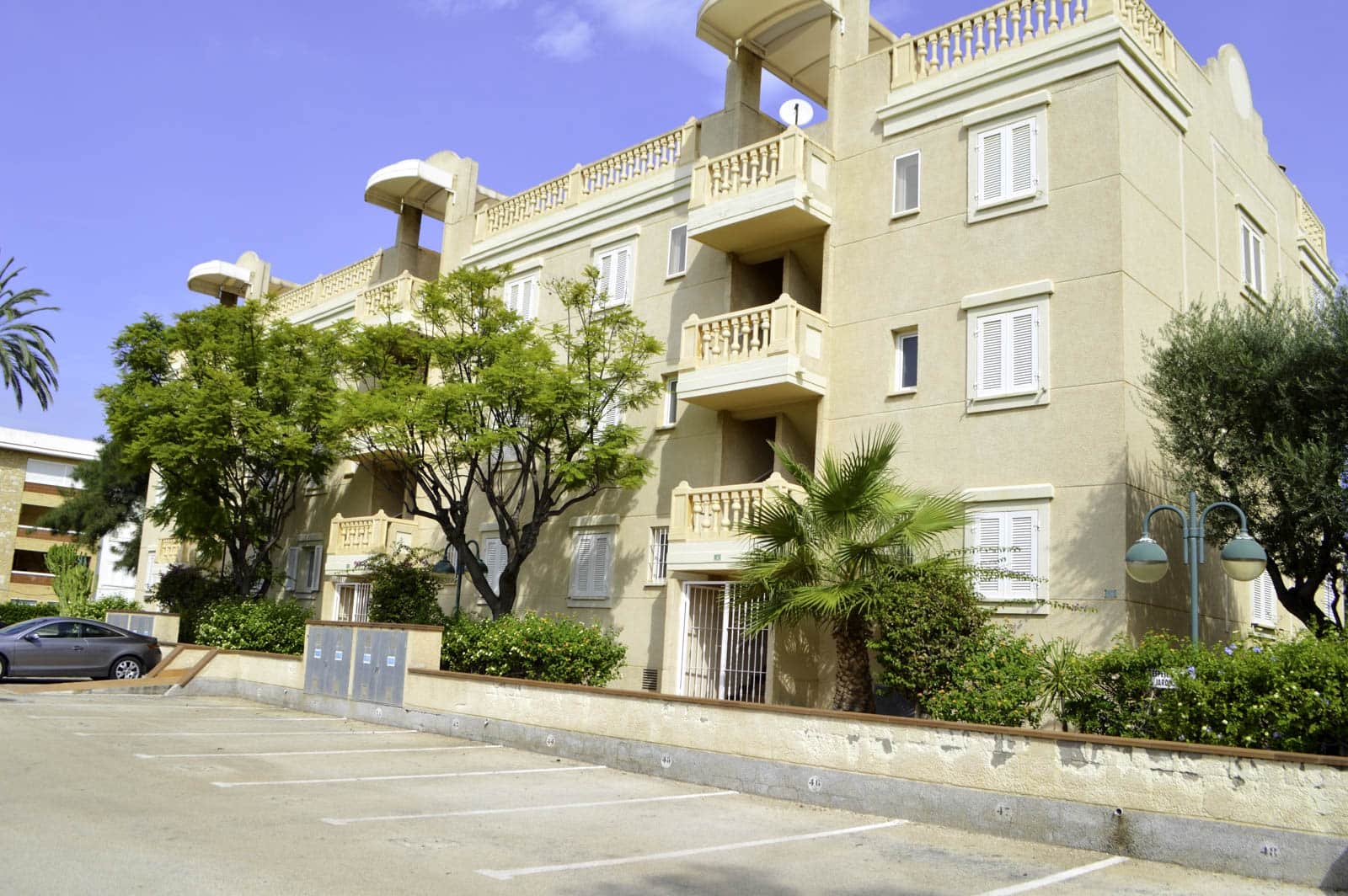 2 sovrum Strandlägenhet till salu i Denia med pool garage - 489 000 € (Ref: 9679093)