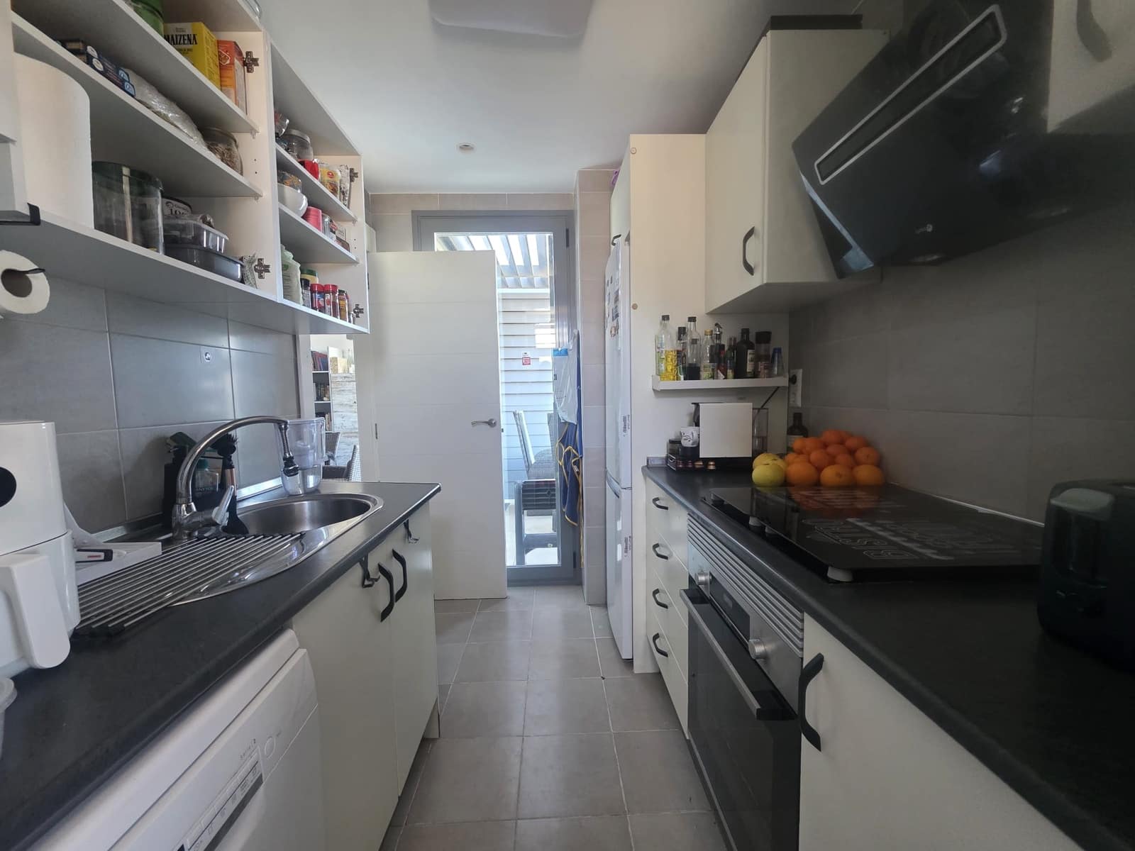 3 makuuhuone Ranta-asunto myytävänä paikassa Denia mukana uima-altaan 
autotalli - 295 000 € (Ref: 9679096)