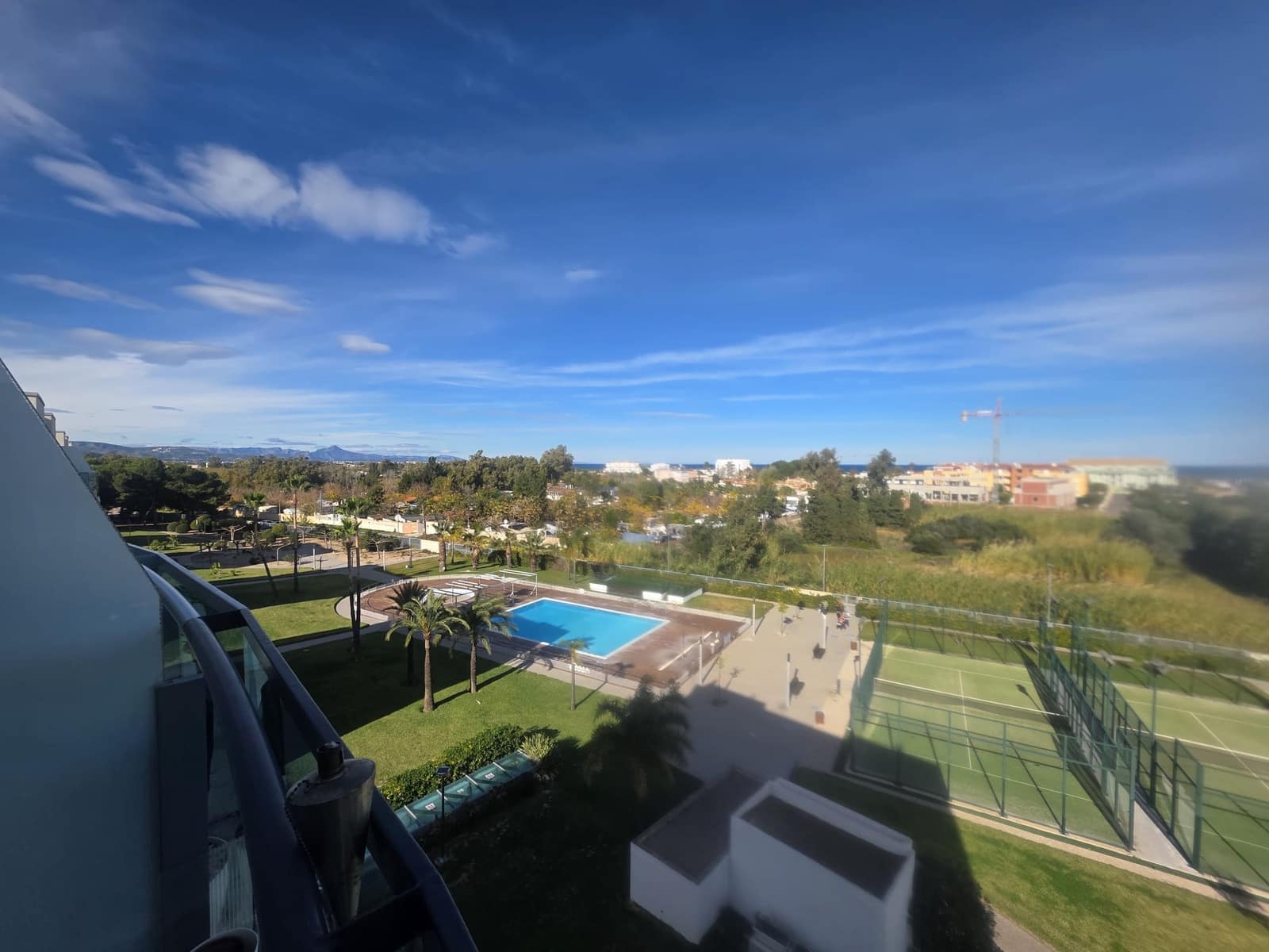 3 makuuhuone Ranta-asunto myytävänä paikassa Denia mukana uima-altaan 
autotalli - 295 000 € (Ref: 9679096)