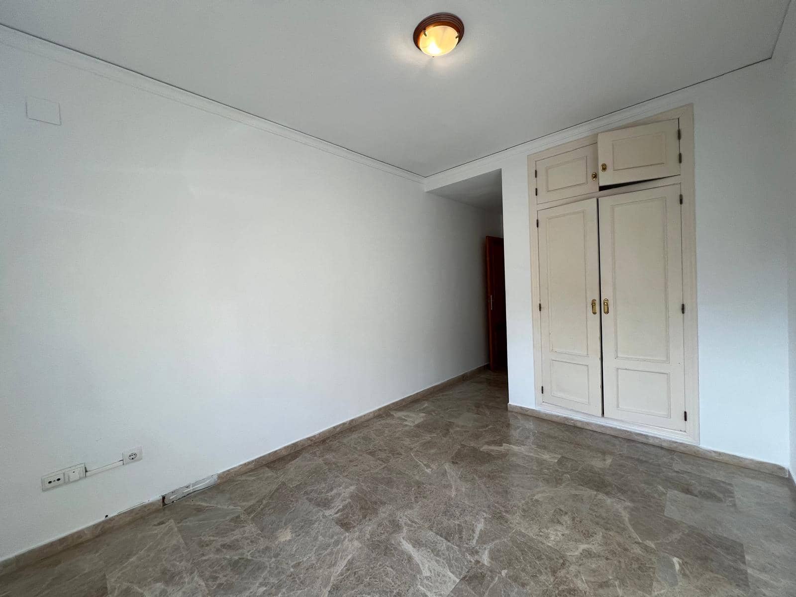 2 Zimmer Wohnung zu verkaufen in Denia - 240.000 € (Ref: 9708083)