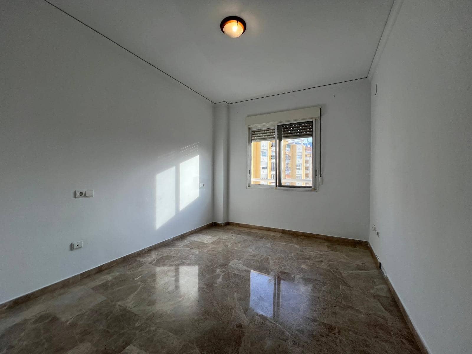 2 Zimmer Wohnung zu verkaufen in Denia - 240.000 € (Ref: 9708083)