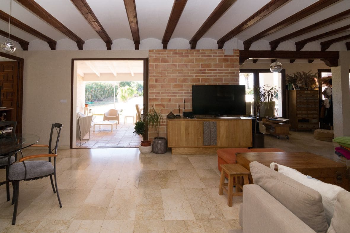 4 sovrum Villa till salu i Denia med pool garage - 895 000 € (Ref: 9708087)