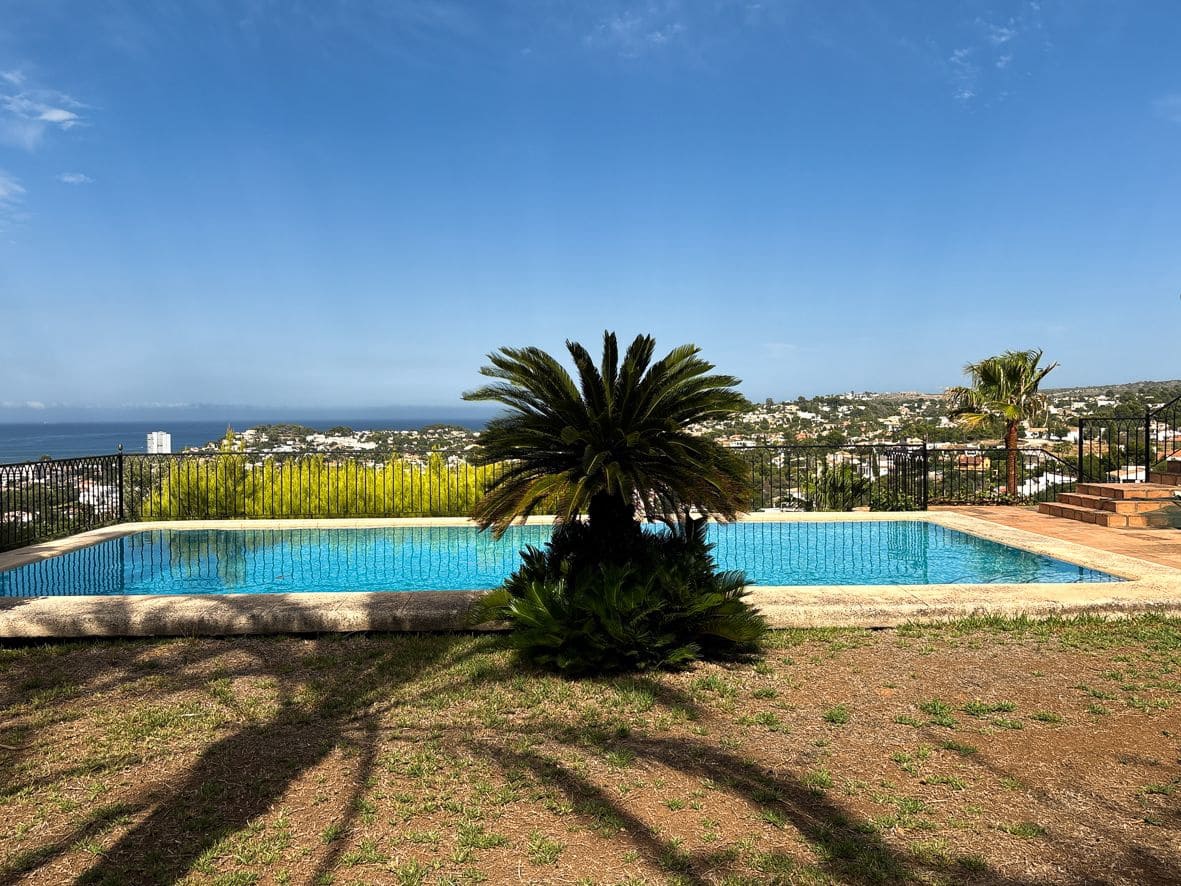 4 Zimmer Villa zu verkaufen in Denia mit Pool Garage - 1.150.000 € (Ref: 9708103)