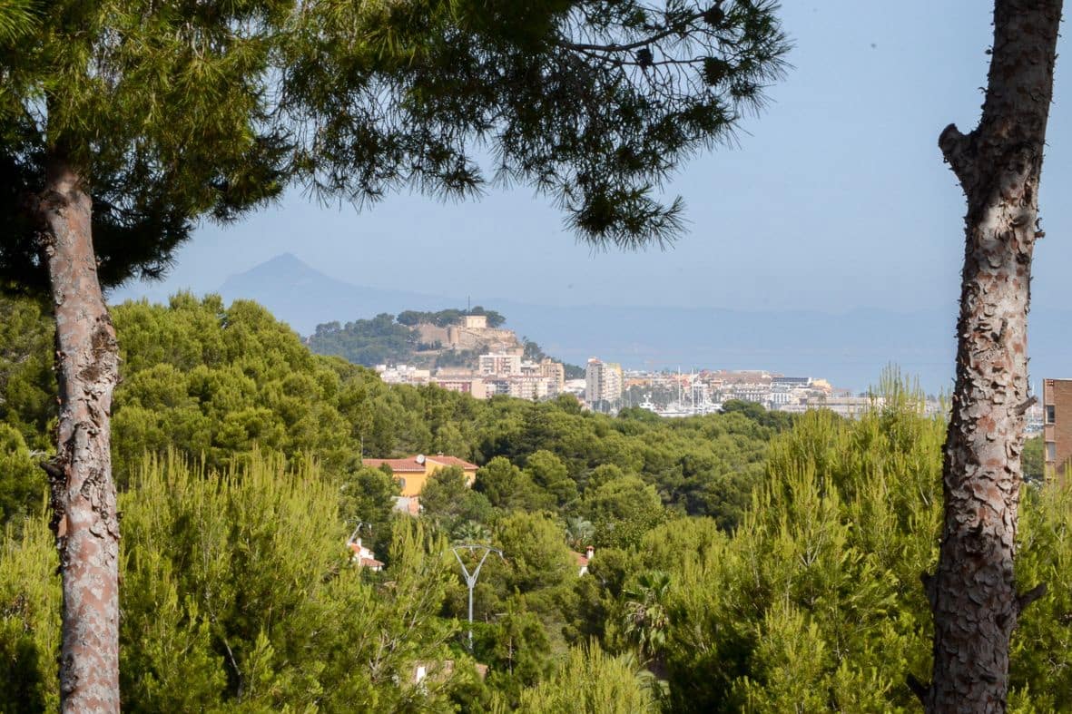 4 quarto Moradia para venda em Denia com piscina garagem - 1 350 000 € (Ref: 9708106)