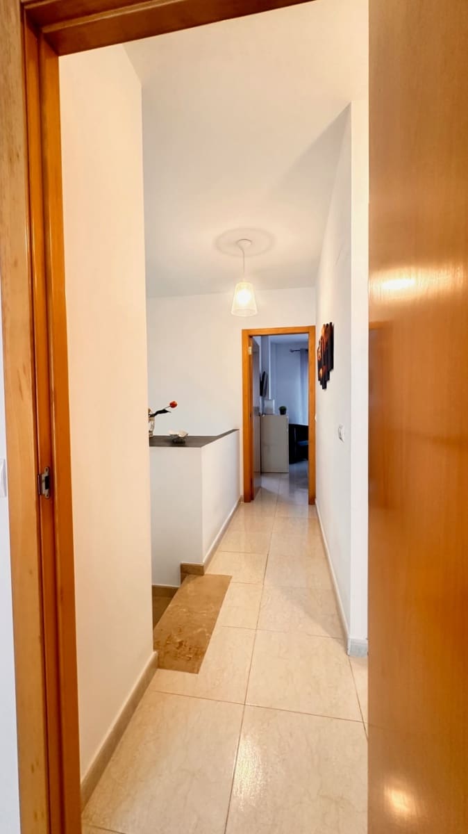 3 soveværelse Semi-Rækkehus til salg i Sagra med swimmingpool garage - € 225.000 (Ref: 9708114)