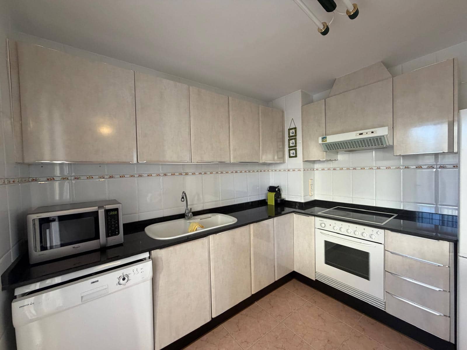 2 sovrum Lägenhet till salu i Denia med pool garage - 279 900 € (Ref: 9708115)