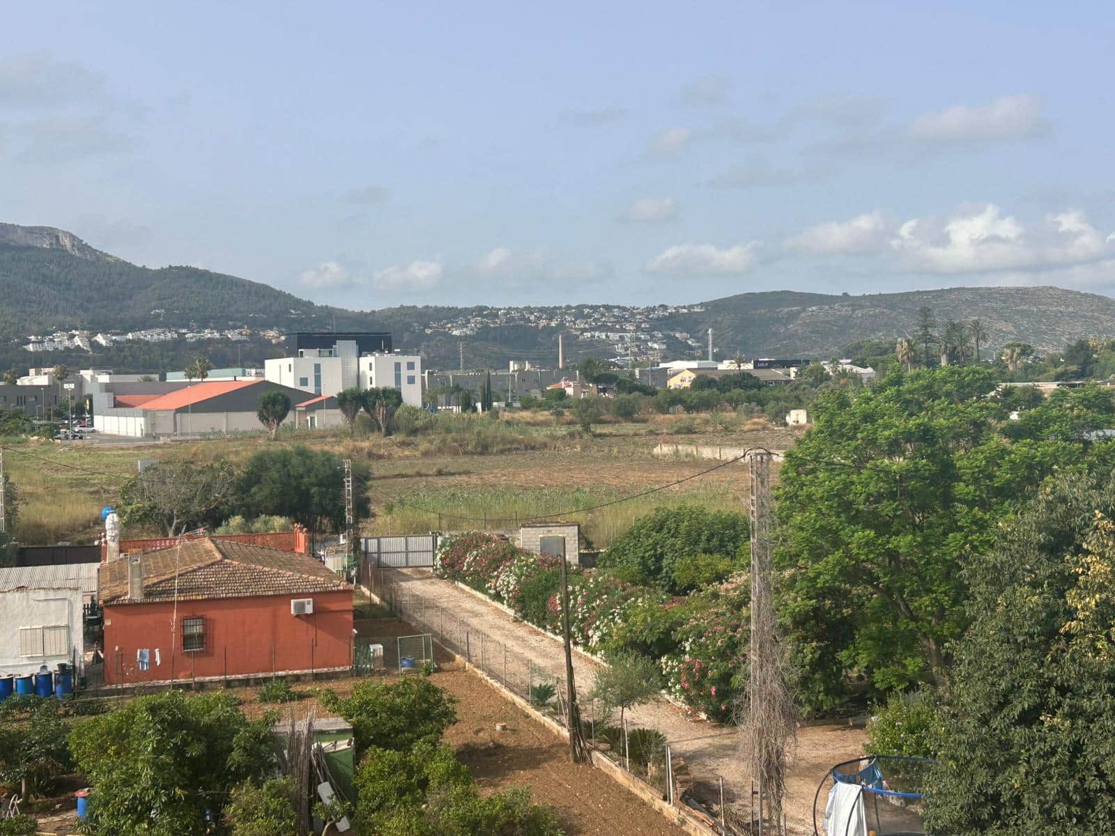 2 soveværelse Strandlejlighed til salg i Denia med swimmingpool garage - € 270.000 (Ref: 9708117)