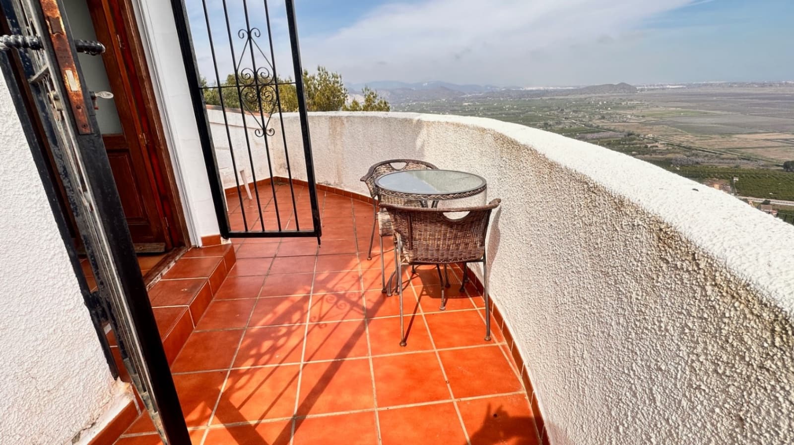 3 sypialnia Willa na sprzedaż w Pego z basenem garażem - 475 000 € (Ref: 9719193)