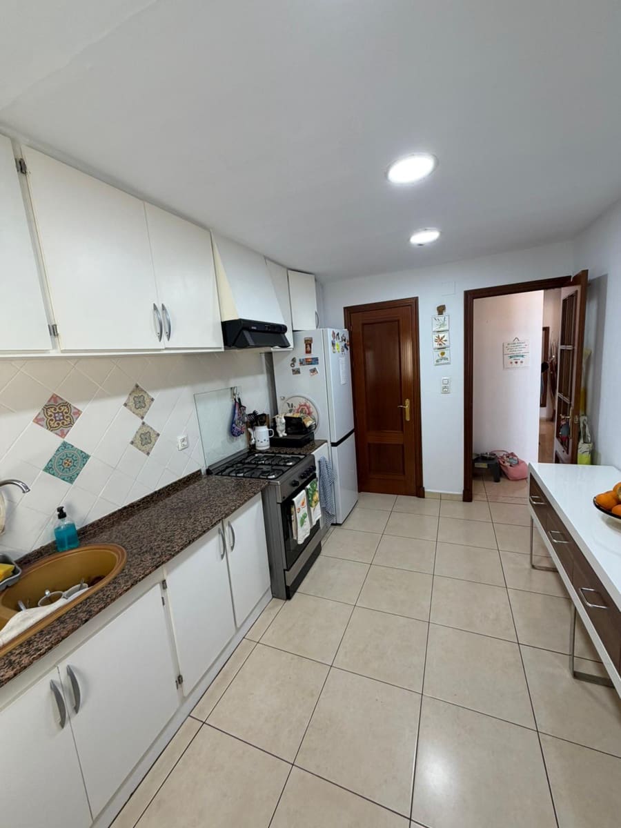 3 makuuhuone Asunto myytävänä paikassa Denia - 200 000 € (Ref: 9751423)