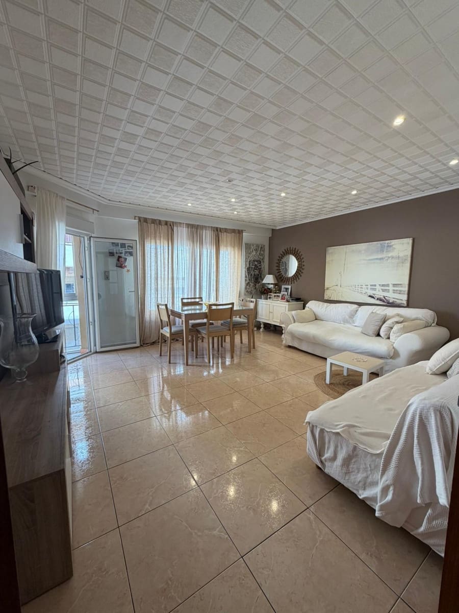 3 makuuhuone Asunto myytävänä paikassa Denia - 200 000 € (Ref: 9751423)