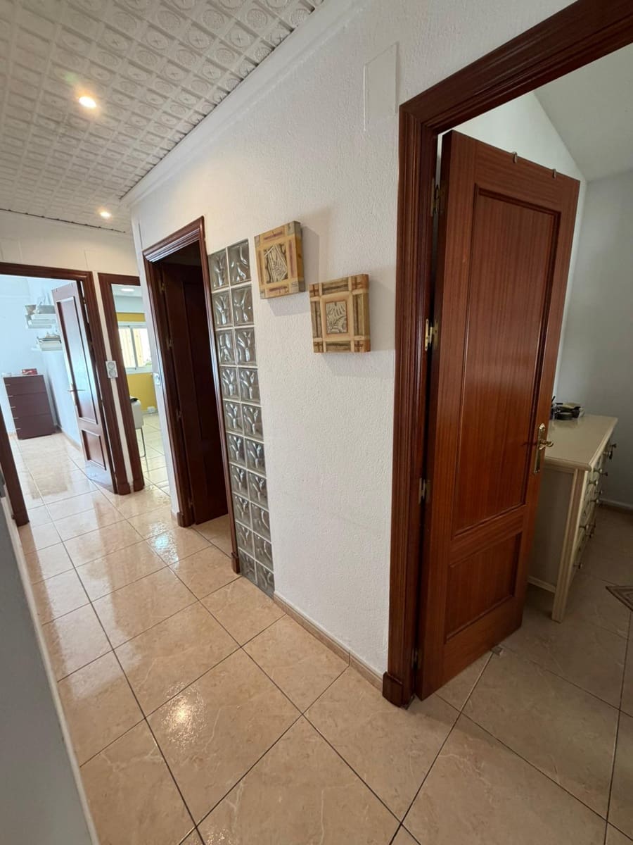 3 makuuhuone Asunto myytävänä paikassa Denia - 200 000 € (Ref: 9751423)