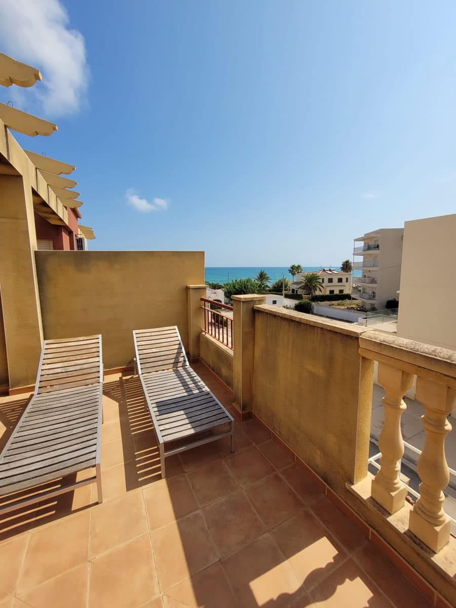 4 soverom Hus til salgs i Denia med svømmebasseng garasje - € 504 000 (Ref: 9751424)