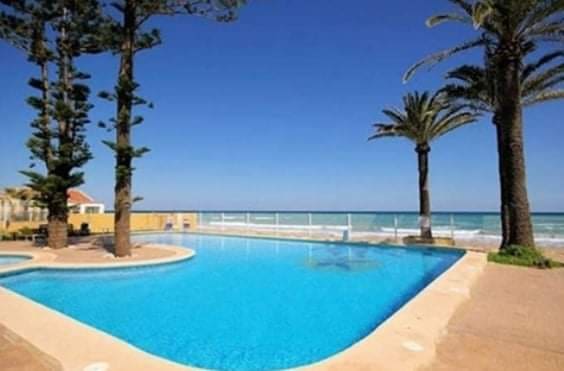 4 soverom Hus til salgs i Denia med svømmebasseng garasje - € 504 000 (Ref: 9751424)