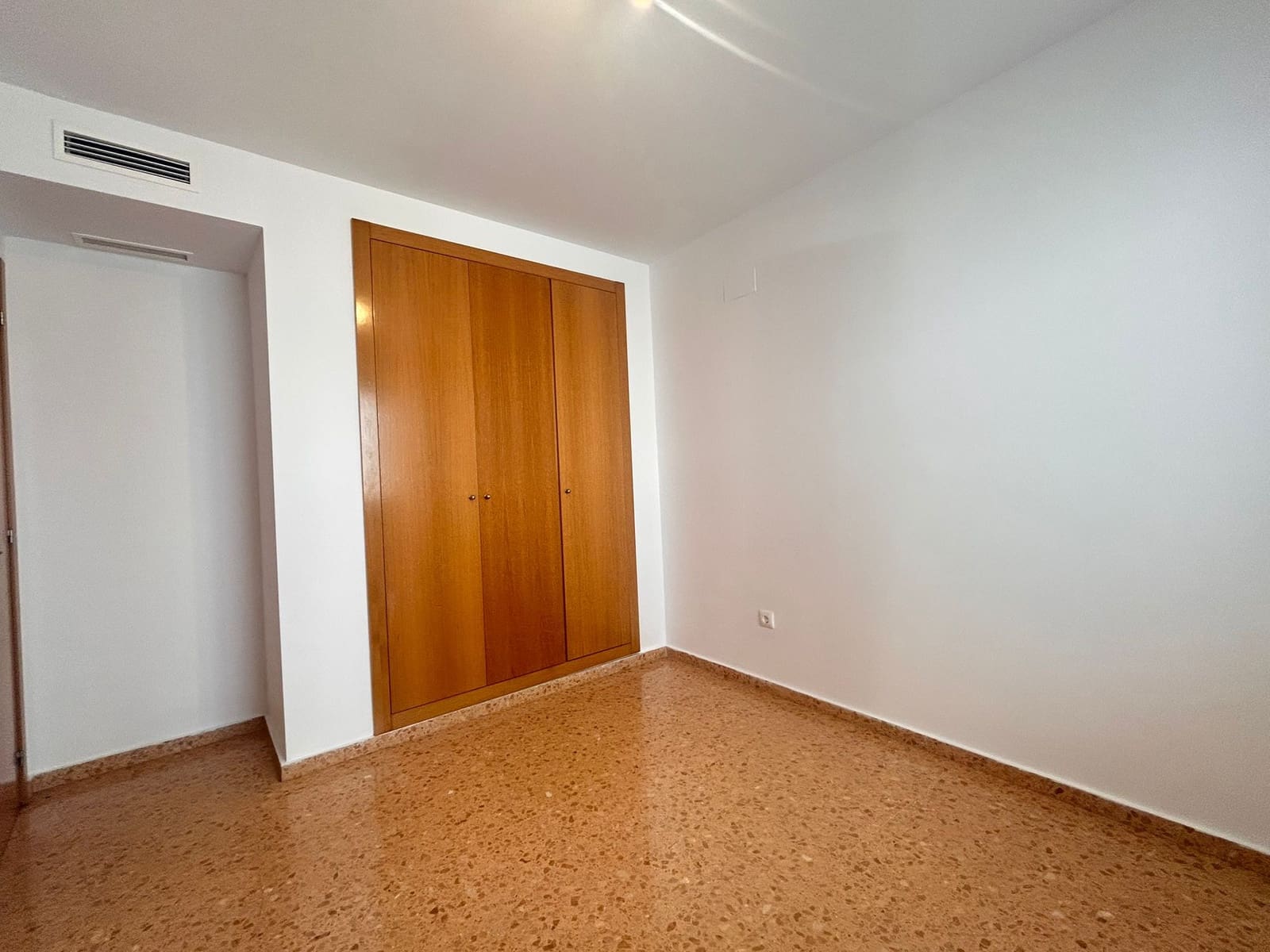 3 soverom Leilighet til salgs i Ondara med garasje - € 200 000 (Ref: 9782863)