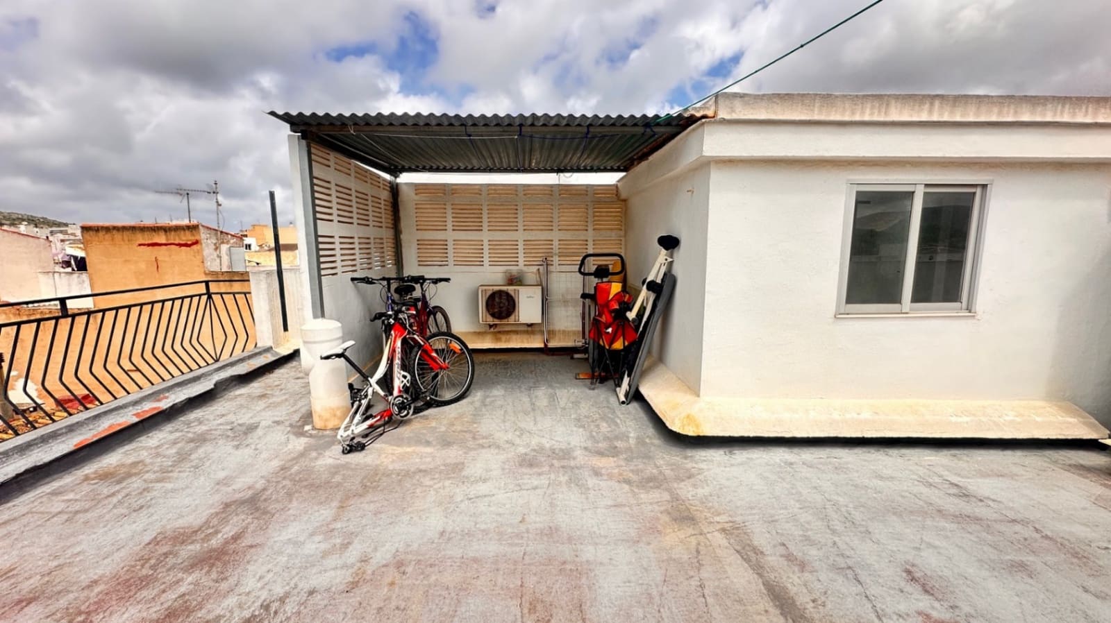 4 Zimmer Wohnung zu verkaufen in Gata de Gorgos - 179.000 € (Ref: 9807403)