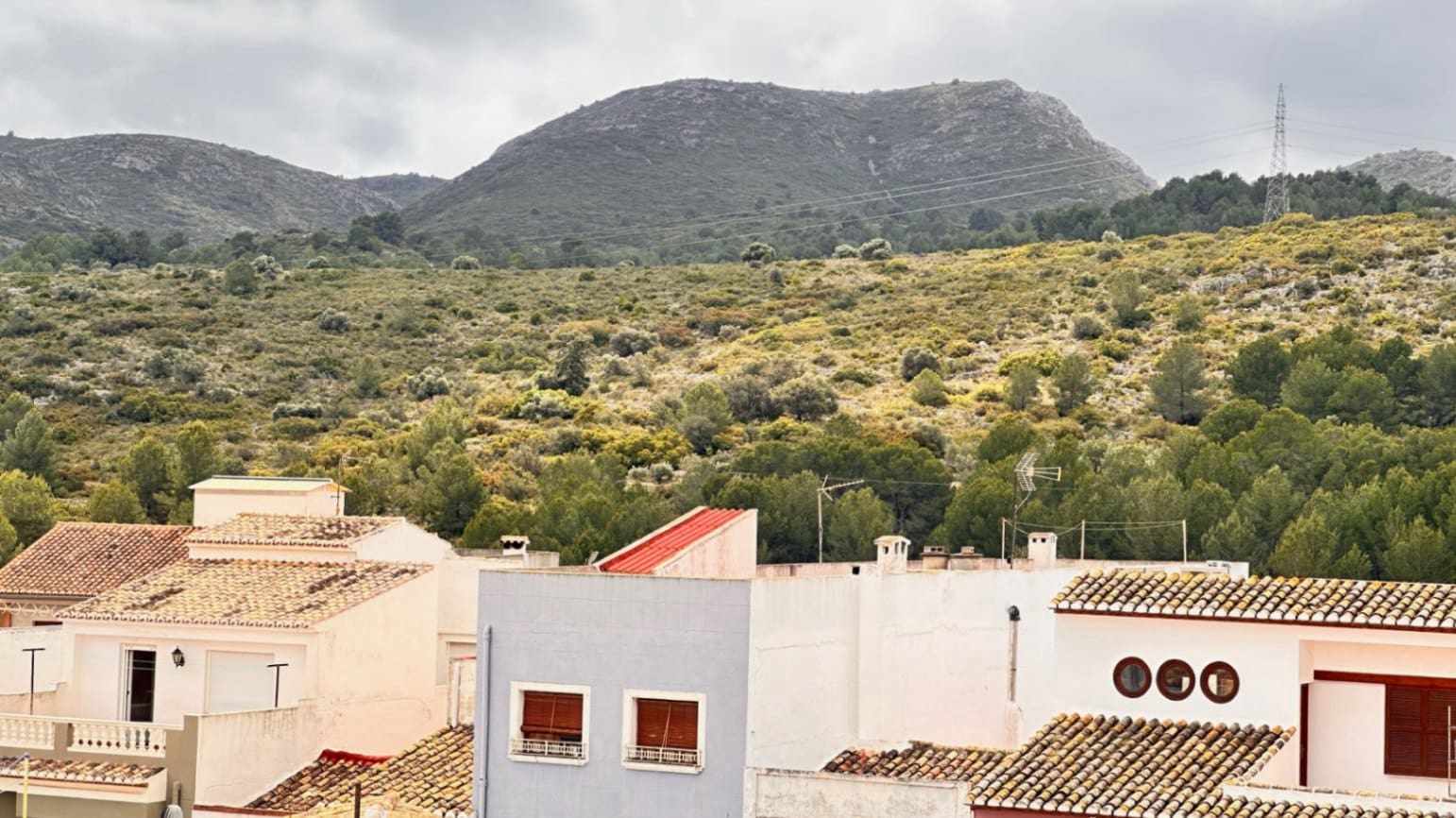 4 Zimmer Wohnung zu verkaufen in Gata de Gorgos - 179.000 € (Ref: 9807403)