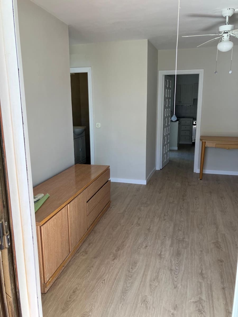2 sovrum Strandlägenhet till salu i Denia med garage - 225 000 € (Ref: 9833139)