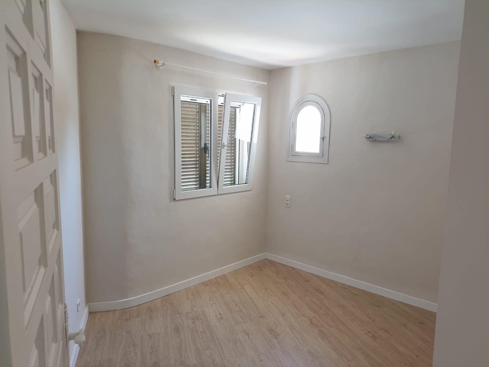 2 sovrum Strandlägenhet till salu i Denia med garage - 225 000 € (Ref: 9833139)