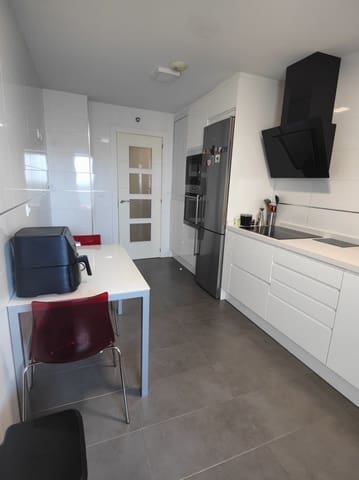 3 soverom Leilighet til salgs i Villacerrada - Centro, Albacete by - € 279 000 (Ref: 9856159)