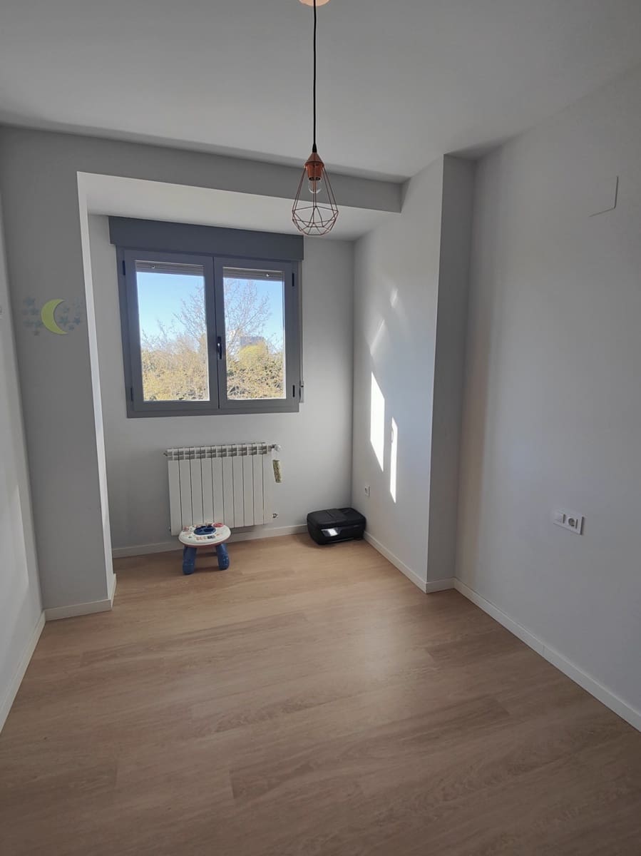3 quarto Apartamento para venda em Albacete cidade - 279 000 € (Ref: 9856159)