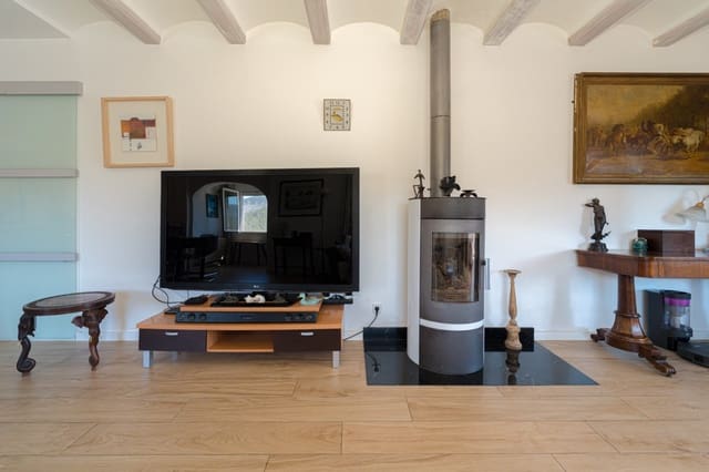 5 soverom Villa til salgs i Benissa med svømmebasseng garasje - € 848 000 (Ref: 9856160)