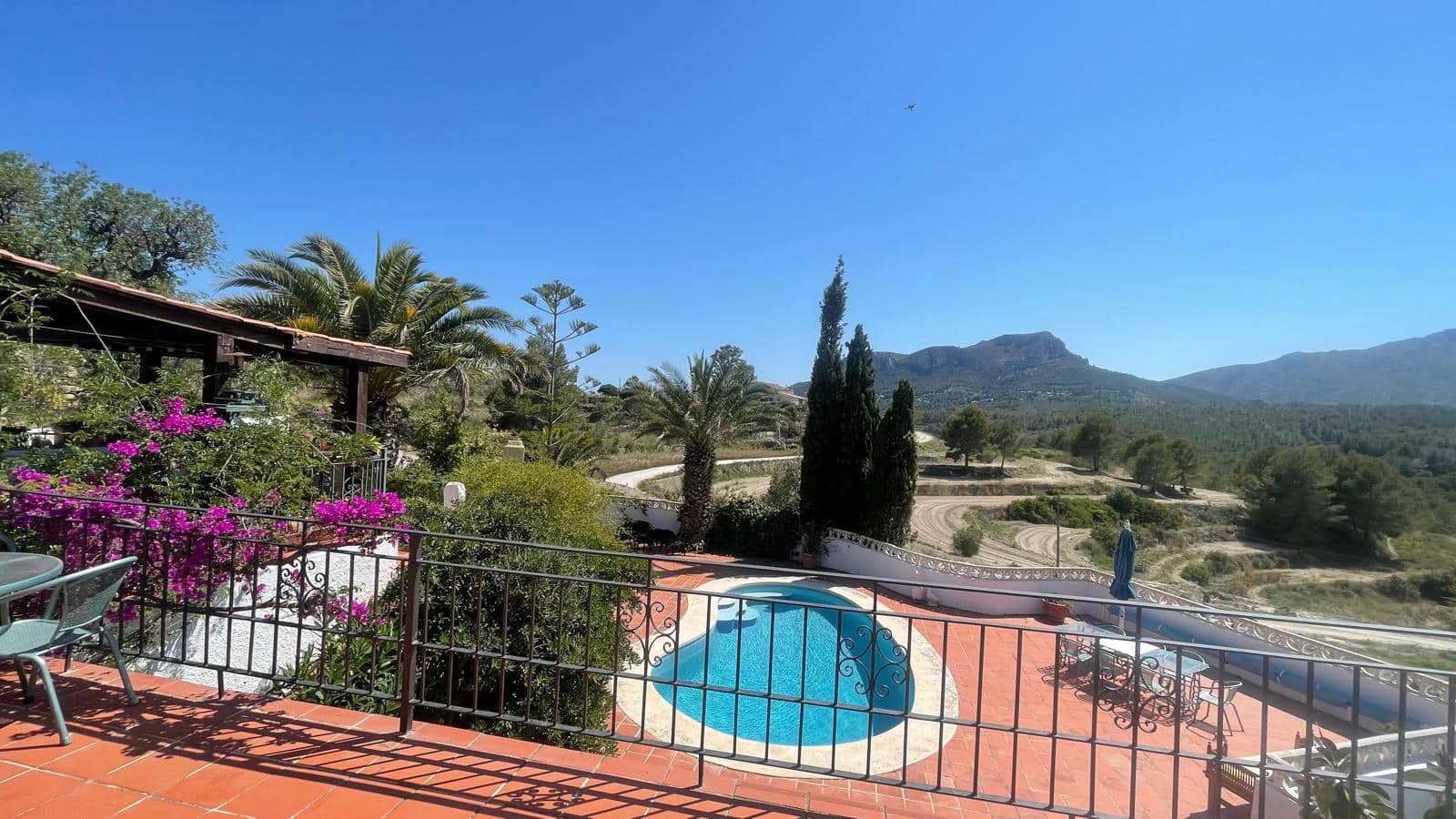 5 soverom Villa til salgs i Benissa med svømmebasseng garasje - € 848 000 (Ref: 9856160)