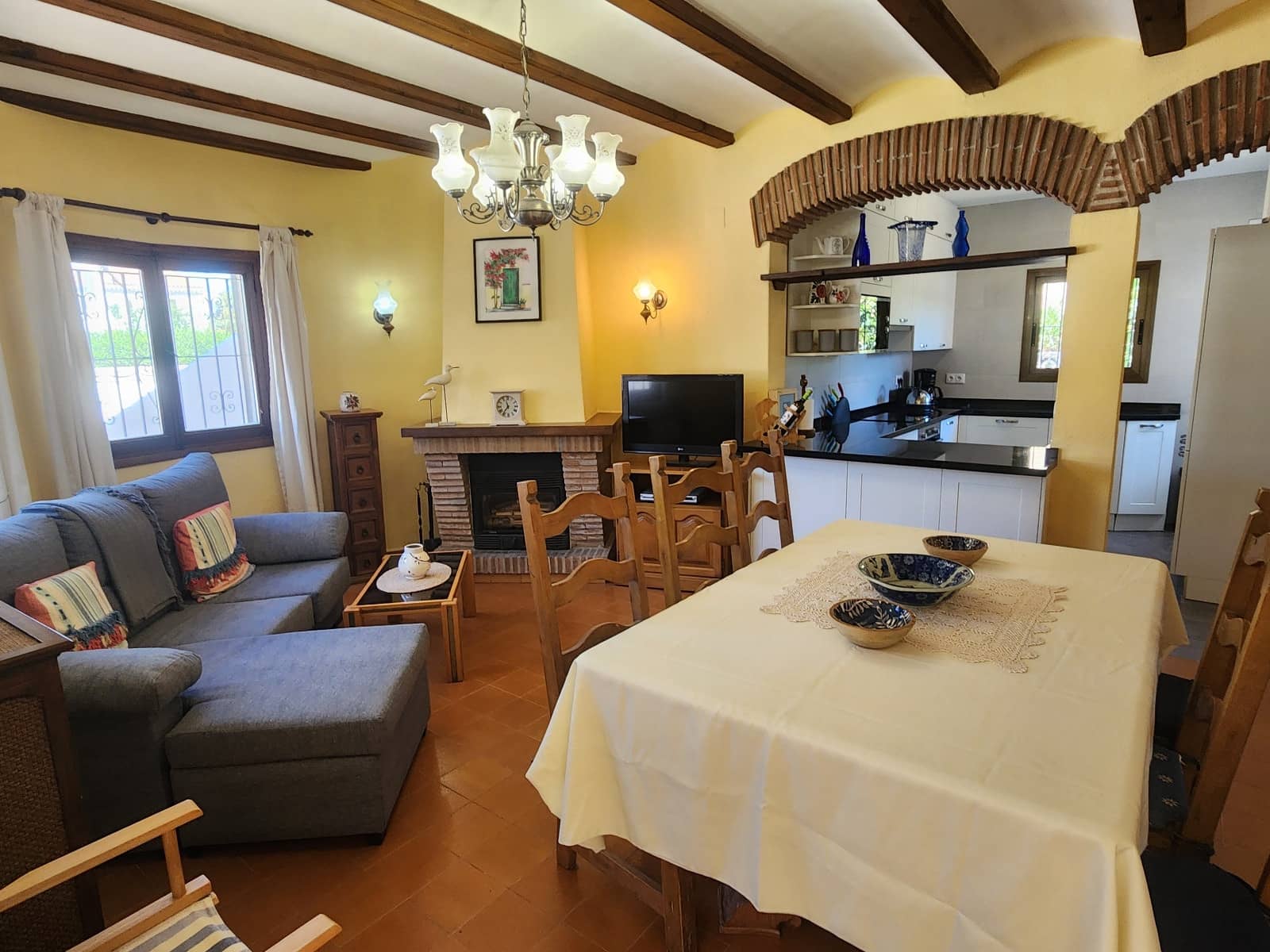 4 sypialnia Willa na sprzedaż w Els Poblets z basenem garażem - 390 000 € (Ref: 9856164)