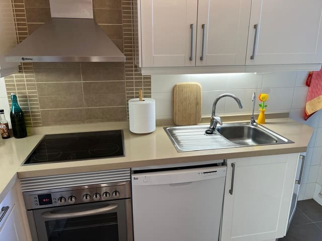 2 slaapkamer Penthouse te koop in Els Poblets met zwembad garage - € 315.000 (Ref: 9856165)