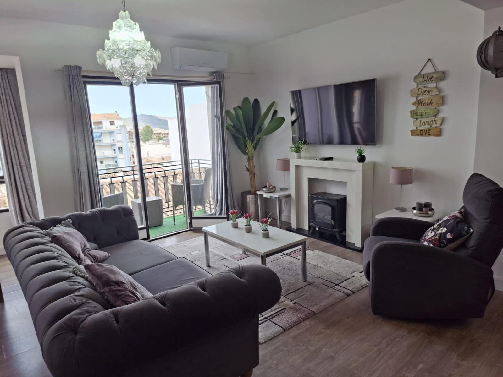 3 makuuhuone Asunto myytävänä paikassa Pego - 129 000 € (Ref: 9856167)