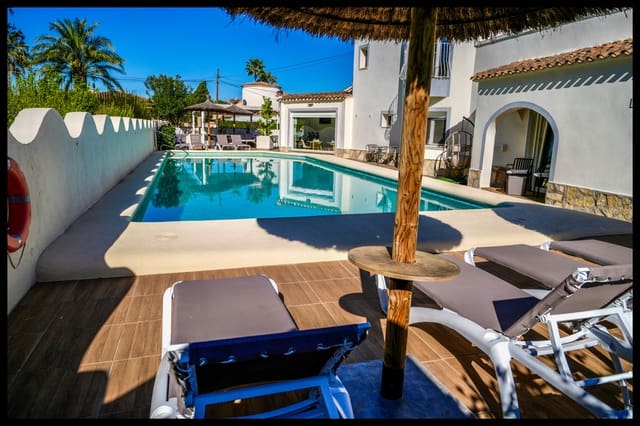 8 slaapkamer Hotel te koop in Els Poblets met zwembad - € 1.180.000 (Ref: 9856168)