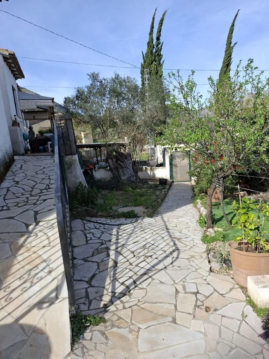 3 soveværelse Villa til salg i Parcent med garage - € 310.000 (Ref: 9906726)