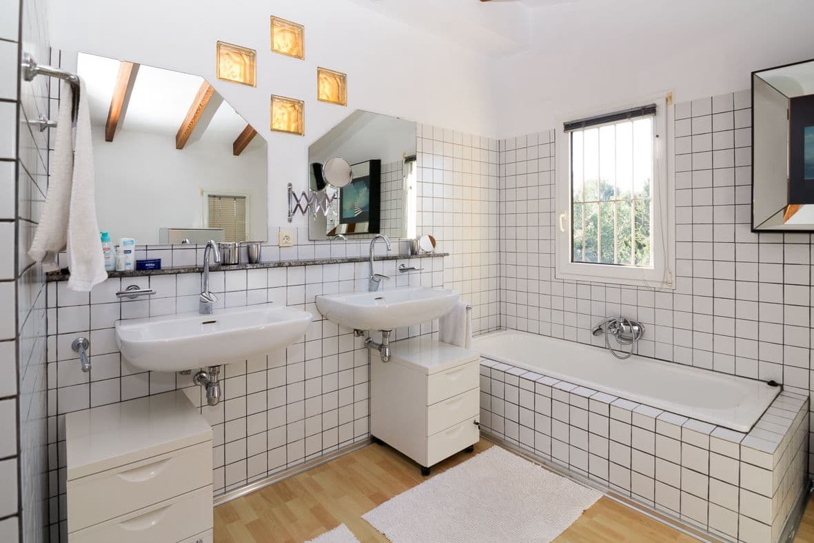 4 quarto Moradia para venda em Jesus Pobre com piscina garagem - 1 050 000 € (Ref: 9906728)