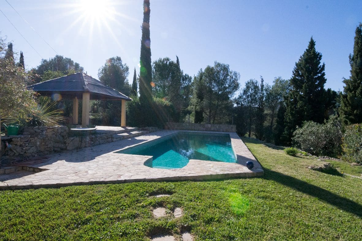 4 quarto Moradia para venda em Jesus Pobre com piscina garagem - 1 050 000 € (Ref: 9906728)