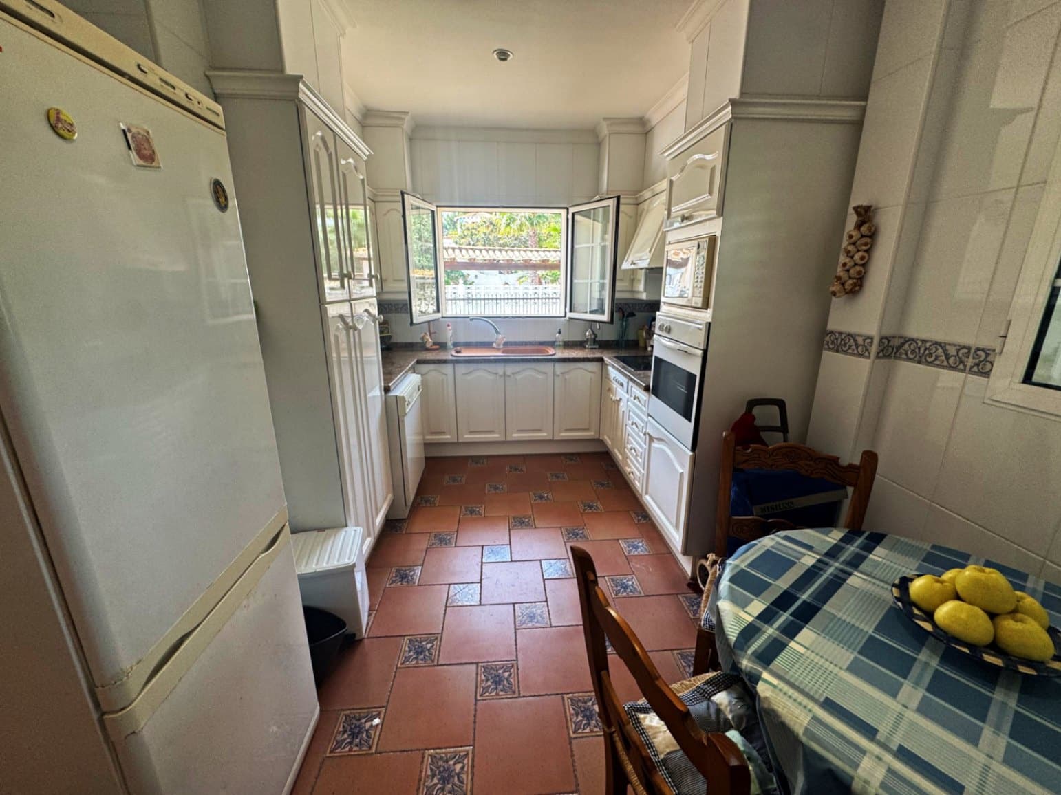 3 sypialnia Willa na sprzedaż w Denia z basenem garażem - 610 000 € (Ref: 9906730)