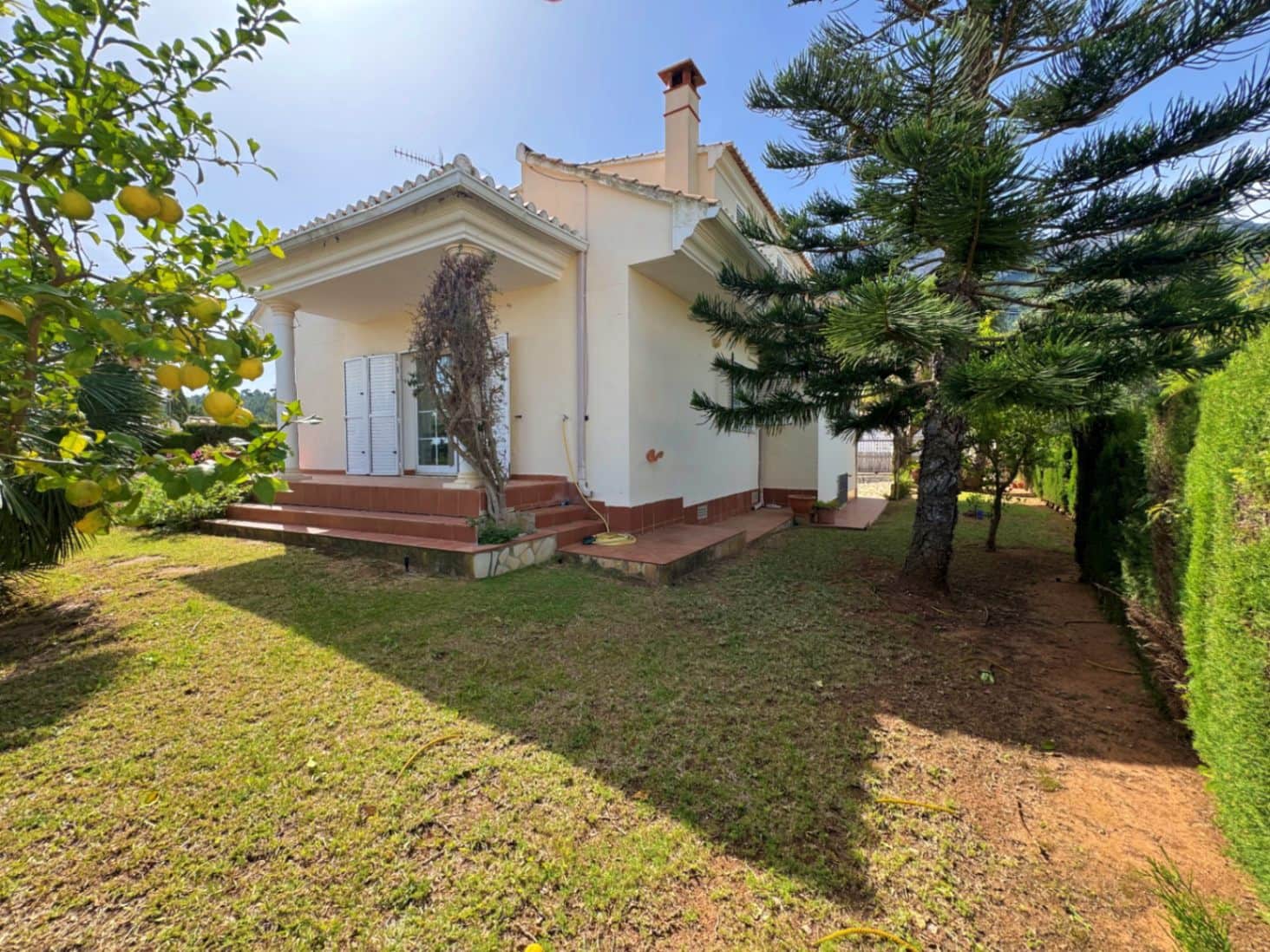 3 sypialnia Willa na sprzedaż w Denia z basenem garażem - 610 000 € (Ref: 9906730)