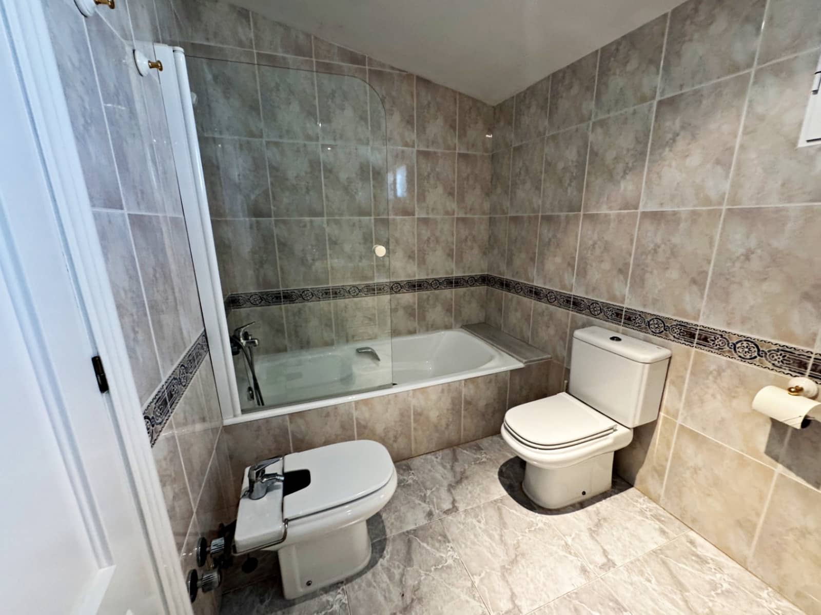 3 sypialnia Willa na sprzedaż w Denia z basenem garażem - 610 000 € (Ref: 9906730)