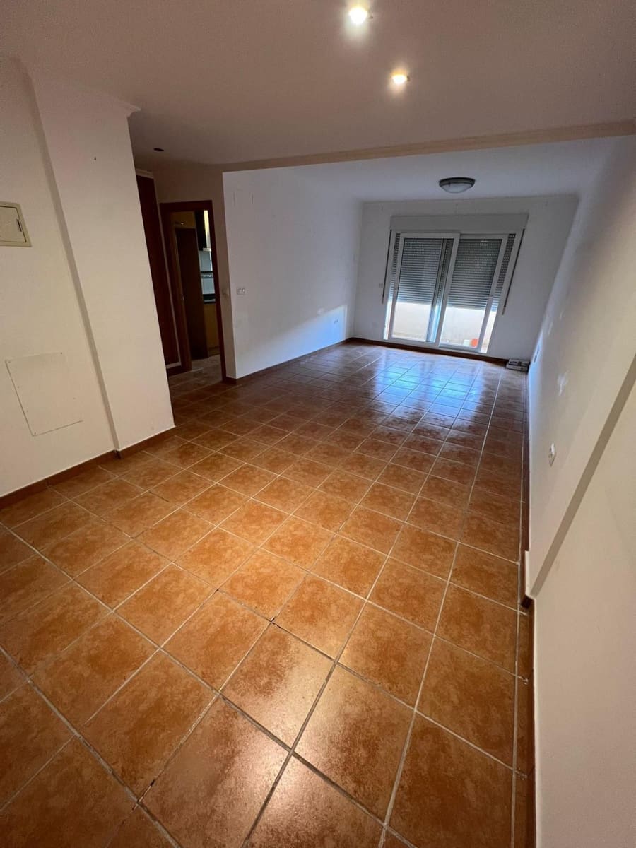 2 makuuhuone Asunto myytävänä paikassa Denia mukana 
autotalli - 210 000 € (Ref: 9909795)
