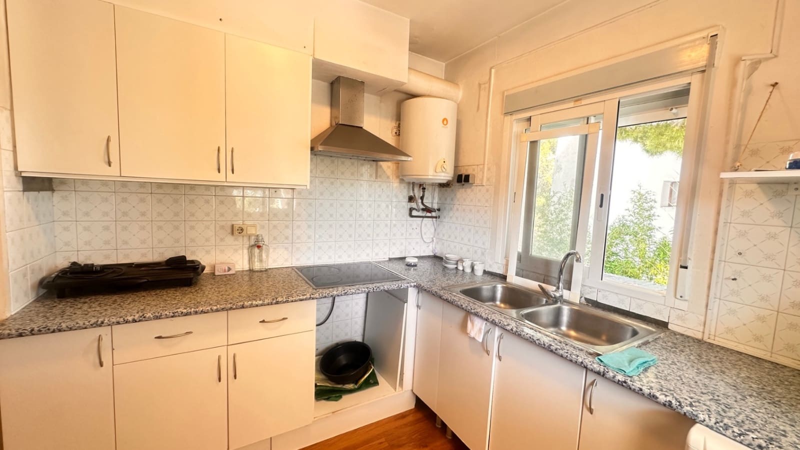 5 makuuhuone Huvila myytävänä paikassa Denia mukana 
autotalli - 590 000 € (Ref: 9925042)