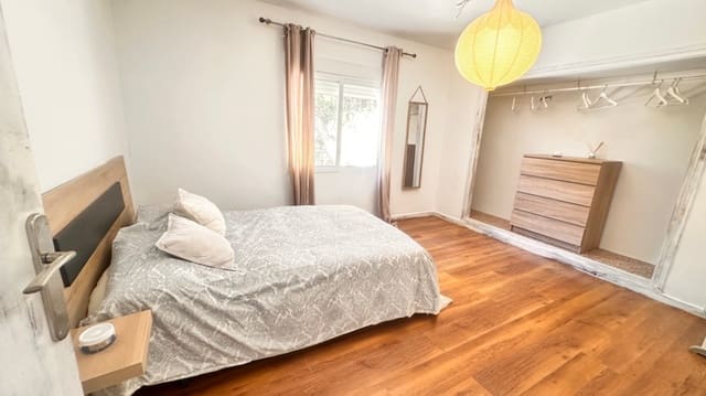 5 makuuhuone Huvila myytävänä paikassa Las Rotas / Les Rotes, Dénia mukana 
autotalli - 590 000 € (Ref: 9925042)