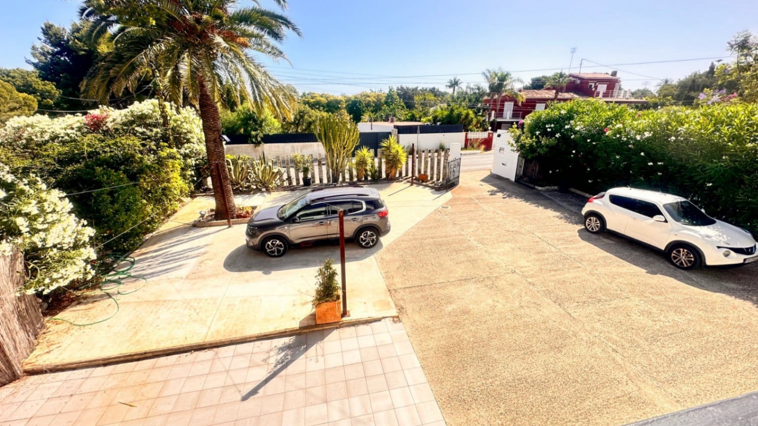 5 makuuhuone Huvila myytävänä paikassa Denia mukana 
autotalli - 590 000 € (Ref: 9925042)