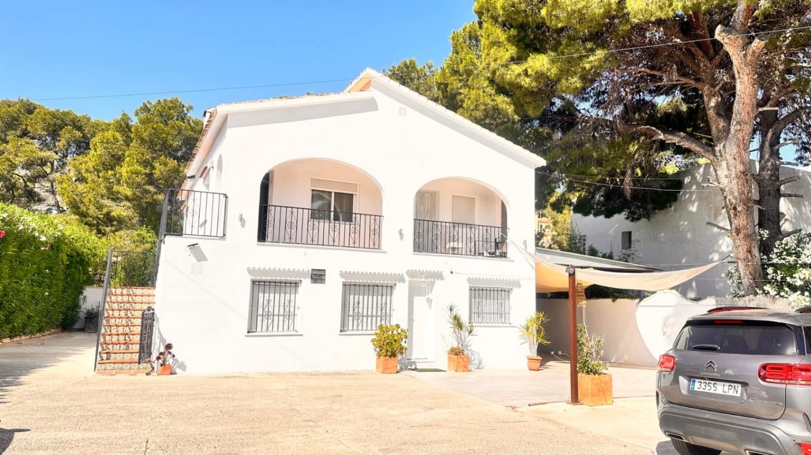 5 makuuhuone Huvila myytävänä paikassa Denia mukana 
autotalli - 590 000 € (Ref: 9925042)